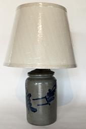 E293 19th century Pennsylvania stoneware jar, with strong cobalt decoration in a great pattern. Piece in good condition. made into a lamp