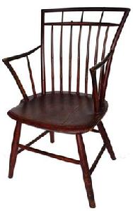 C483 19th century AMERICAN BIRD CAGE WINDSOR CHAIRS. retaining the original red paint,This early 19thc New England plank seat birdcage Windsor arm chair is in great condition and has a wonderful red paint .It is in sturdy condition and very comfortable .