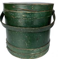 B412 New England original dry green painted Wooden Firkin, with W. Sugar ( white Sugar) on top, tongue and groove softwood staved sides, tapered lap joint wood bands, bent wood handle with wood peg attachments,