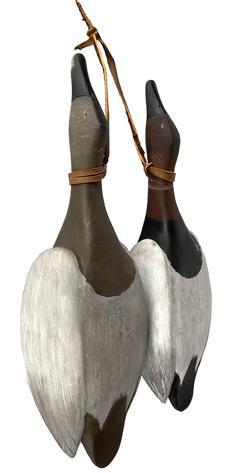 F368 Rare pair of Allen Purner(1921-2006), Elkton, Maryland full size hand carved wooden dead hanging Canvasbacks in all original paint and great condition. They measure about 21 inches from the top of the tail to the tip of the bill. Great piece of Upper Chesapeake Bay history