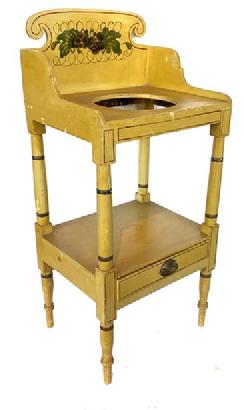 G23 Early 18th century Sheraton Paint Decorated open Wash Stand in pine , New England, c. 1825-35, with shaped back splash, original paint, One drawer at the bottom, turned legs and a scrolling backsplash, all original