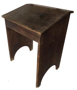 D568 Early 18th century Pennsylvania slant front Desk, in original surface, one board construction with a high half moon cut out, circa 1810 - 1820 all original Measurements are 29 1/2" wide x 21" deep x 34 1/4" tall