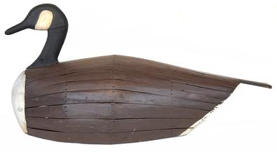 H62 Large Vintage Wood Slat-Body Canada Goose.