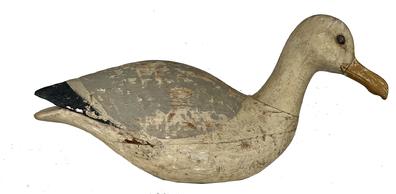 J400 Hand carved and painted Seagull decoy. Hollow body. Early to mid-20th century. Second coat of working paint. Carver unknown. Approximate measurements: 19 ½� long x 7� wide x 9 ¼� tall