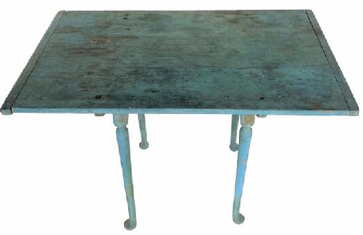 G437 18th century  New England Queen Anne painted pine tea table, circa 1720-1750 retaining an earl blue painted  surface, one wide board top with bread board ends , the top is resting on four  queen style legs,with a scalloped apron, the wood is cherry base with a pine top  
